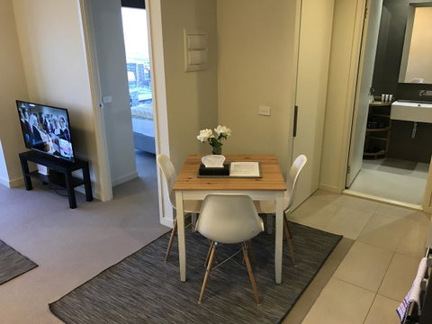Winston Apartments - Tourism Townsville 17