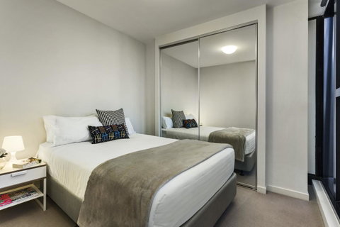 Winston Apartments - Tourism Townsville 28