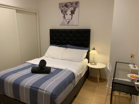 City Lifestyle Accommodation - Tourism Townsville 1