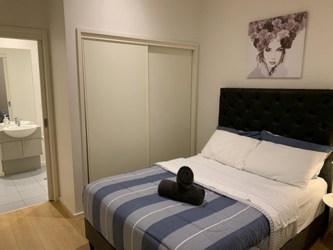 City Lifestyle Accommodation - Tourism Townsville 2