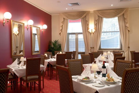 Grand Hotel Melbourne - Tourism Townsville 23
