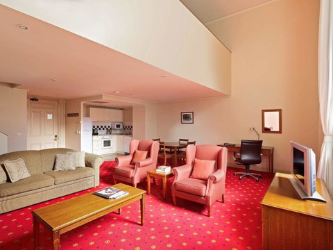 Grand Hotel Melbourne - Tourism Townsville 38