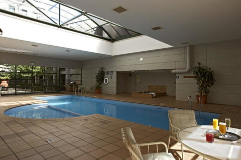 Grand Hotel Melbourne - Tourism Townsville 1