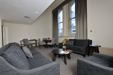 Grand Hotel Melbourne - Tourism Townsville 35