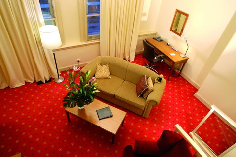 Grand Hotel Melbourne - Tourism Townsville 12