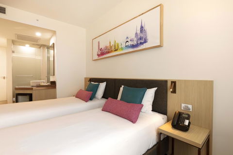 Ibis Melbourne Central - Tourism Townsville 10