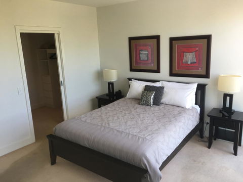 Geelong Waterfront Penthouse Apartment - Tourism Townsville 6
