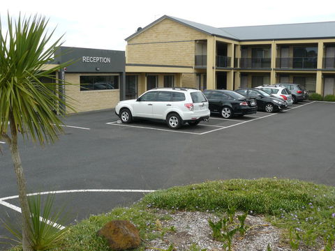 Bay Motel Safety Beach - Tourism Townsville 12