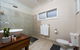 Lovely 5BR Full House In Glen Waverley, Walk To Train, Bus & Shops - thumb 6