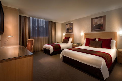 BEST WESTERN PLUS Travel Inn - Tourism Townsville 25