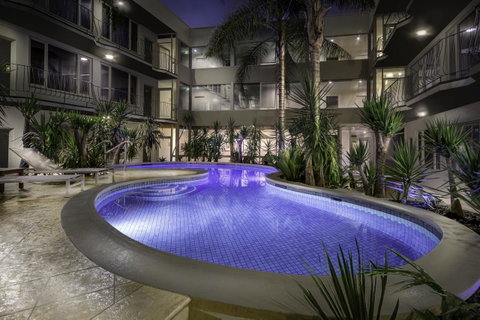 BEST WESTERN PLUS Travel Inn - Tourism Townsville 2