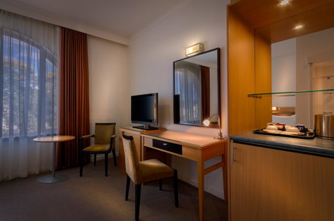 BEST WESTERN PLUS Travel Inn - Tourism Townsville 27