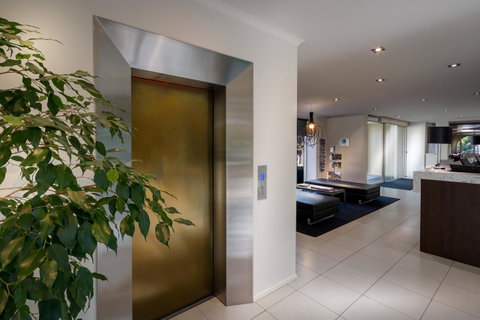 BEST WESTERN PLUS Travel Inn - Tourism Townsville 22
