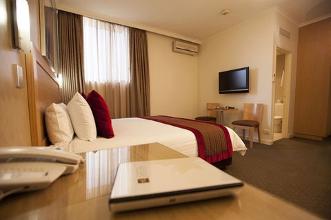 BEST WESTERN PLUS Travel Inn - Tourism Townsville 41
