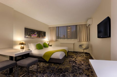City Limits Hotel Apartments - Tourism Townsville 1