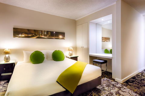 City Limits Hotel Apartments - Tourism Townsville 5
