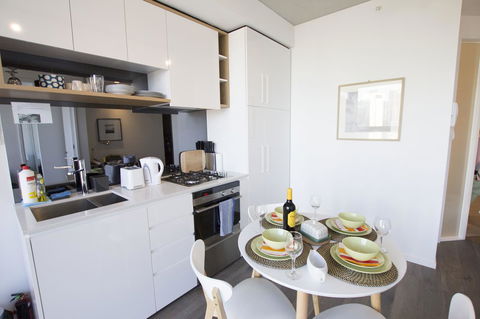 Carlson View Serviced Apartments - Tourism Townsville 7