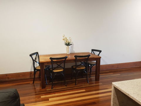 Sublime Spa Apartments - Tourism Townsville 6