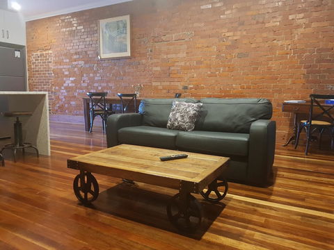 Sublime Spa Apartments - Tourism Townsville 10