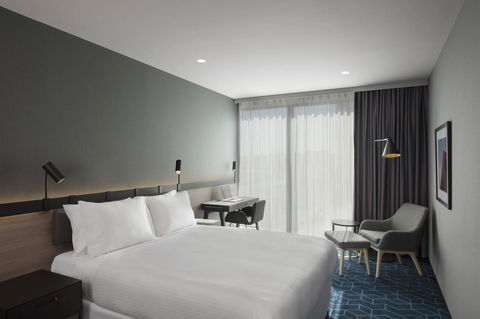Vibe Hotel Melbourne Docklands - Tourism Townsville 44