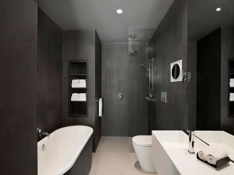 Vibe Hotel Melbourne Docklands - Tourism Townsville 22