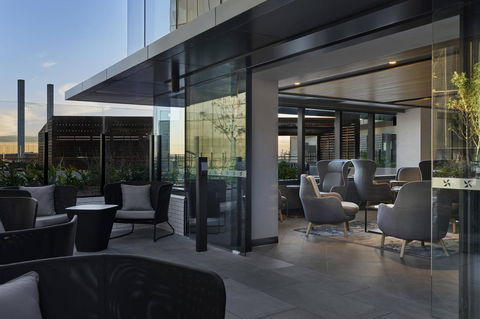 Vibe Hotel Melbourne Docklands - Tourism Townsville 36