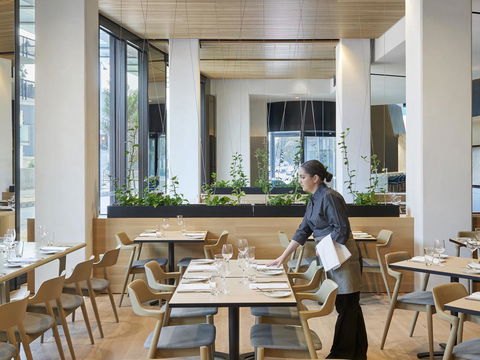 Vibe Hotel Melbourne Docklands - Tourism Townsville 17