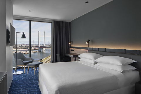 Vibe Hotel Melbourne Docklands - Tourism Townsville 5