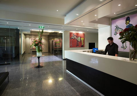 The Cullen Melbourne - Art Series - Tourism Townsville 44