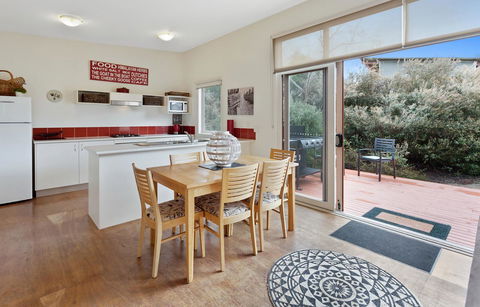 Rural 5 Star Villa\'s With Resort Amenities - Tourism Townsville 26