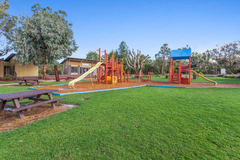 Rural 5 Star Villa\'s With Resort Amenities - Tourism Townsville 21