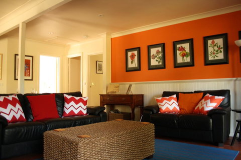 Merrimeet Cottages - Tourism Townsville 11