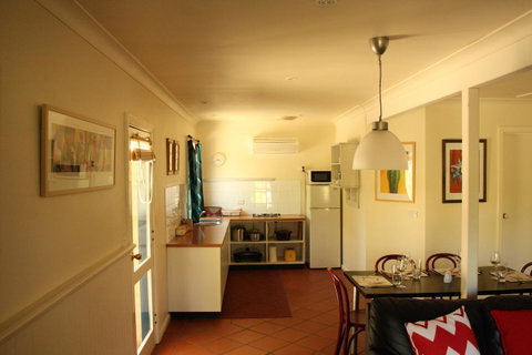 Merrimeet Cottages - Tourism Townsville 28