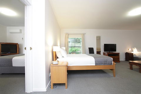 Quality Inn & Suites The Menzies - Tourism Townsville 11