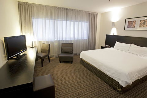 Causeway 353 Hotel - Tourism Townsville 23