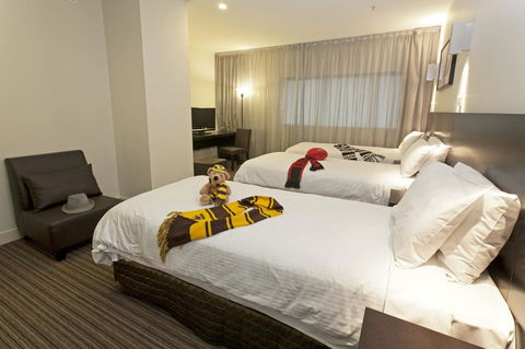 Causeway 353 Hotel - Tourism Townsville 37