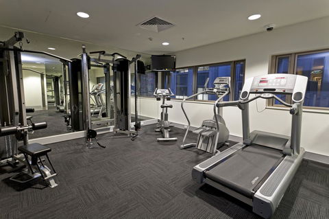 Causeway 353 Hotel - Tourism Townsville 11