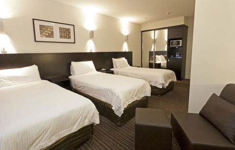 Causeway 353 Hotel - Tourism Townsville 21