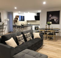 Apartments in Phillip Island Towers - Block C - Tourism Townsville