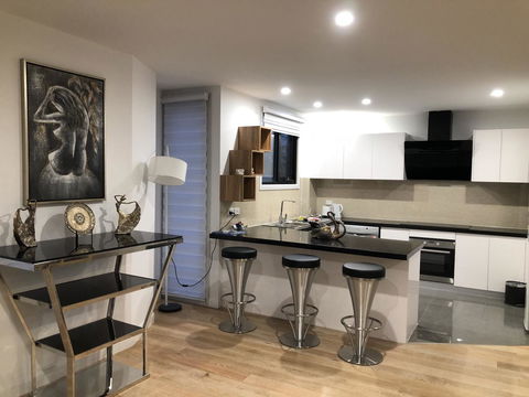 Apartments In Phillip Island Towers - Block C - Tourism Townsville 39