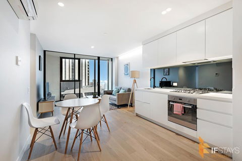 IFSuites (IFSTAYS) Light House Victoria One Apartment - Tourism Townsville 3