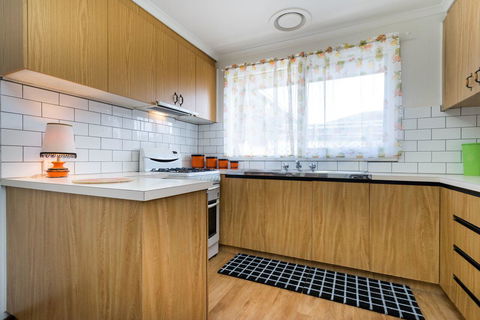 Uptown Frankston - Tourism Townsville 10