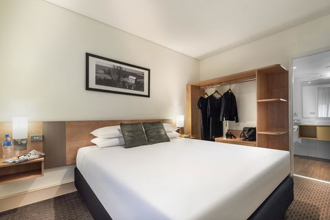Ibis Melbourne Hotel And Apartments - Tourism Townsville 17