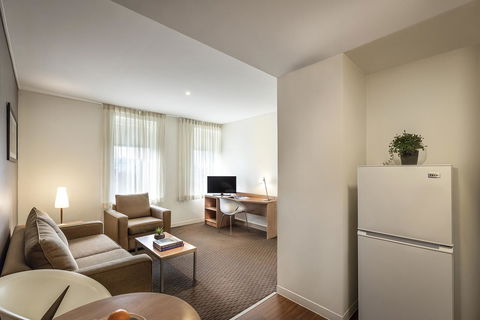 Ibis Melbourne Hotel And Apartments - Tourism Townsville 11