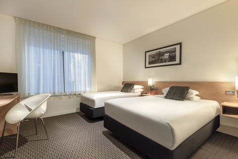 Ibis Melbourne Hotel And Apartments - Tourism Townsville 7