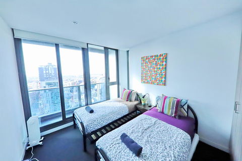 Nest-Apartments Sea View Apartments - Tourism Townsville 14