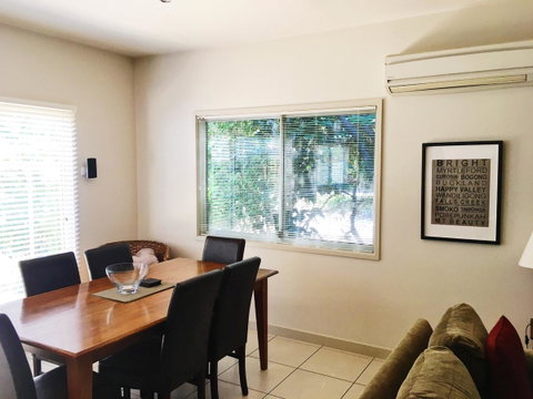 Luxury Abalina Cottages - Tourism Townsville 37