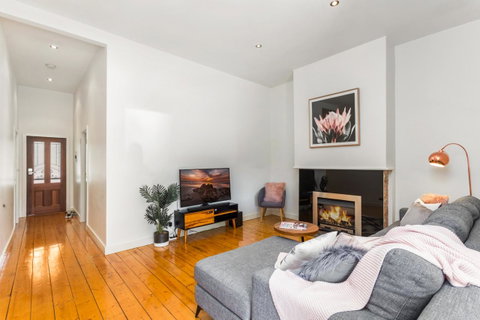 Central Bendigo Cottage, Walk To Everywhere!! - Tourism Townsville 9