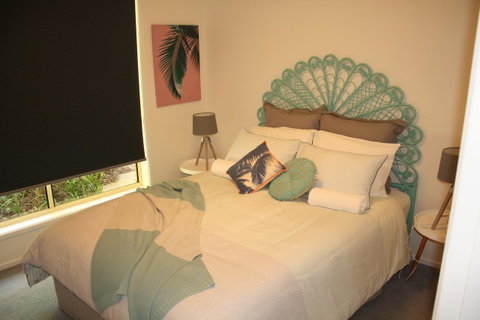 4 Autumn Grove - Tourism Townsville 3