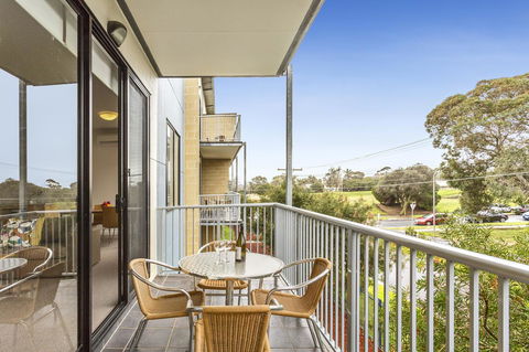 Quest Frankston - Tourism Townsville 1